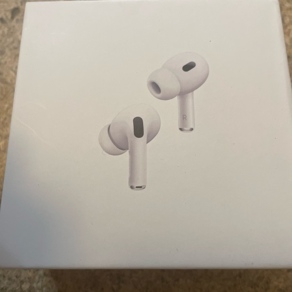 Apple AirPods Pro in White